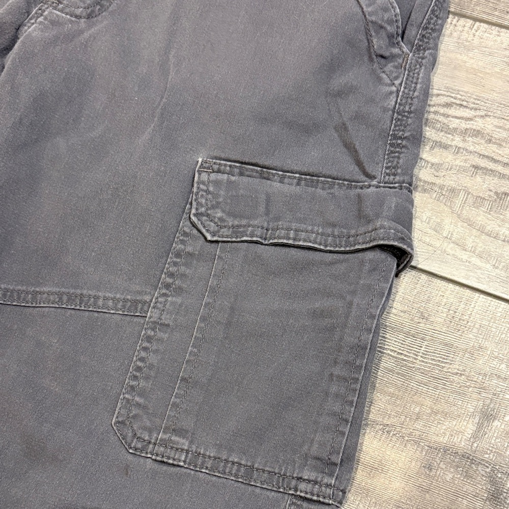 Wrangler Gray Relaxed Fit Cargo Utility Pants GUC 32x30 *see details - Picture 4 of 6